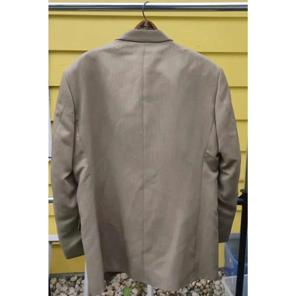 Double Breasted tan Men's suit 44L by Giorgio Sant Angelo polyester